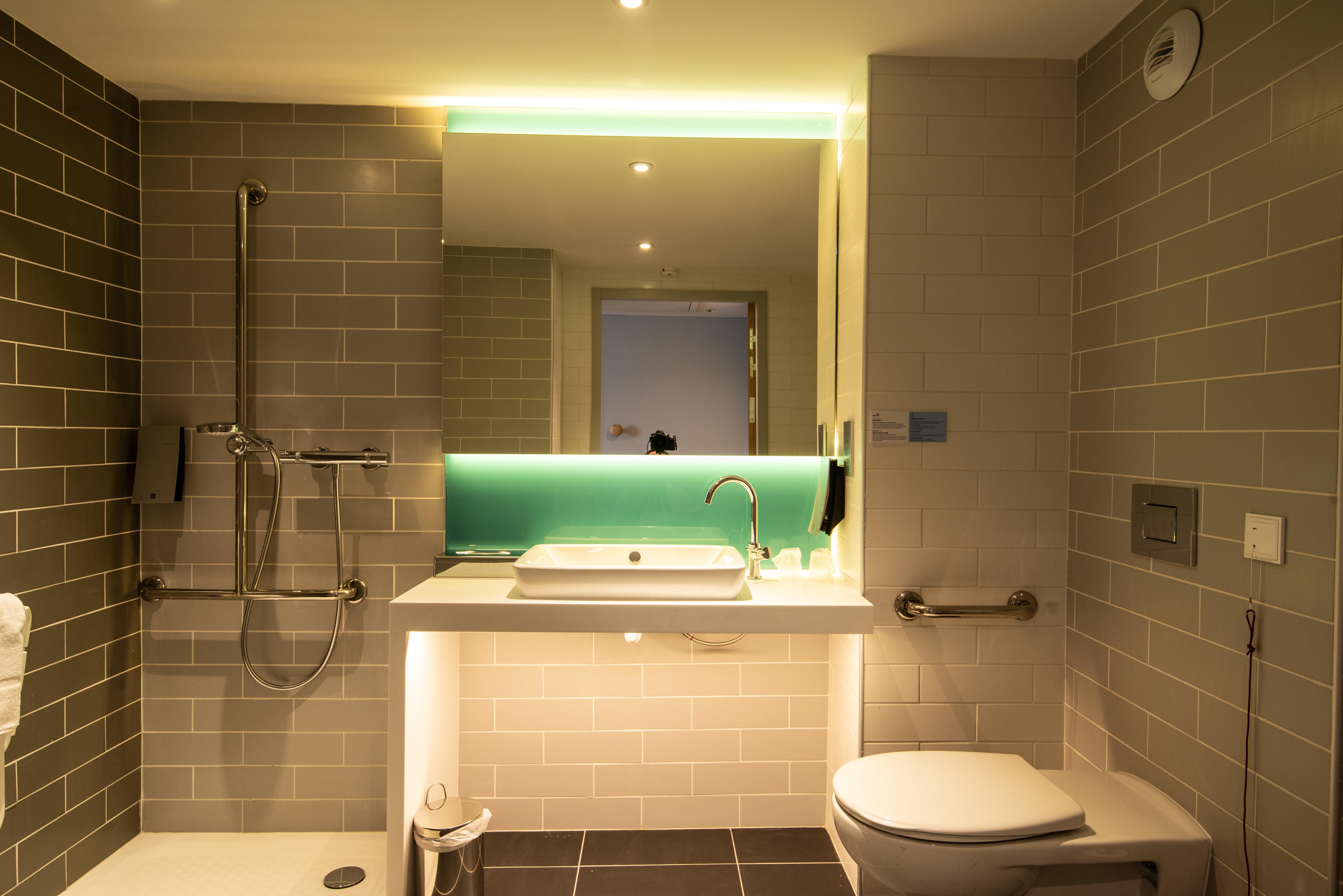 Holiday Inn Express - Bordeaux - Lormont By Ihg Exterior foto