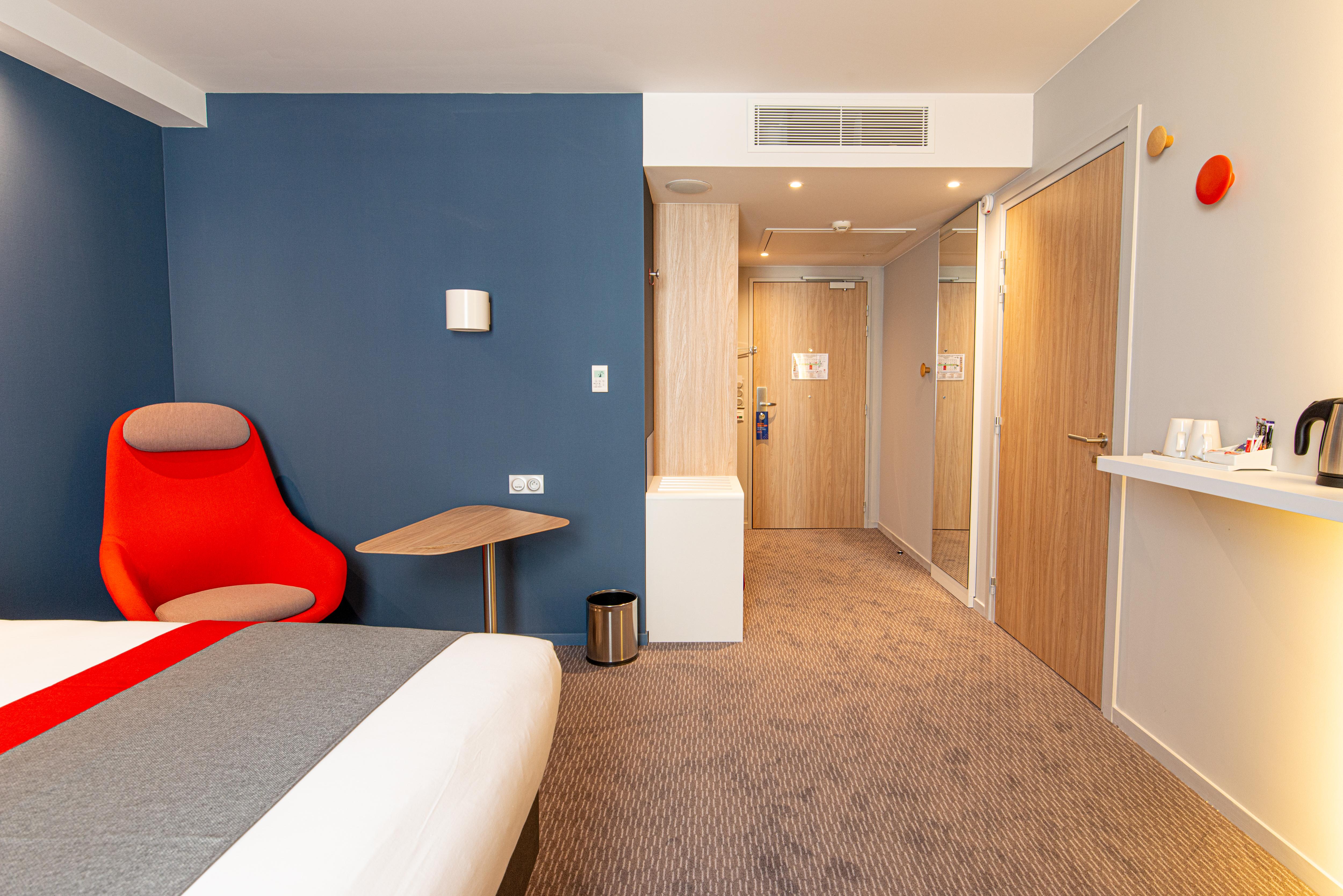 Holiday Inn Express - Bordeaux - Lormont By Ihg Exterior foto