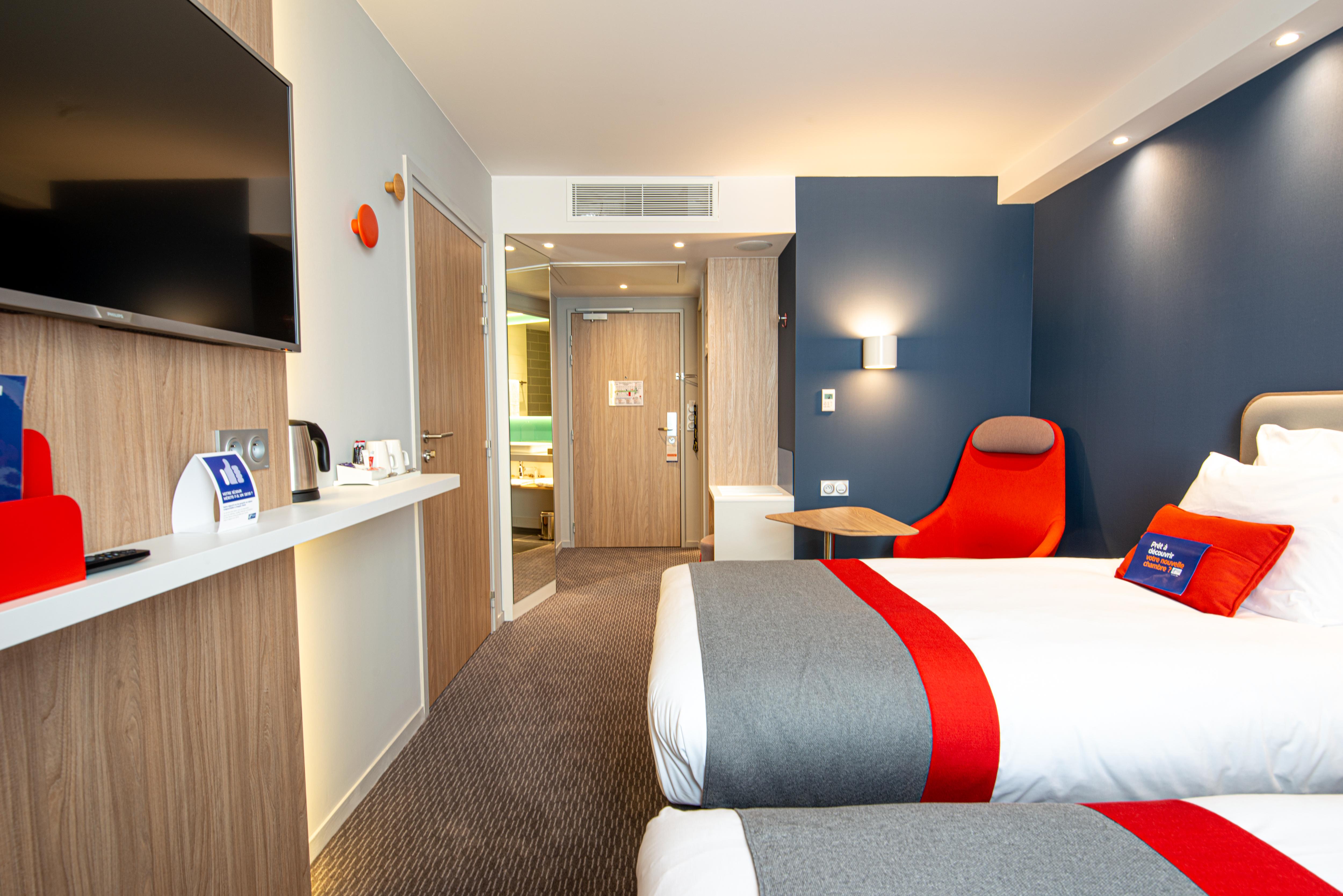 Holiday Inn Express - Bordeaux - Lormont By Ihg Exterior foto